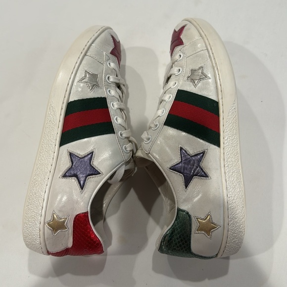 Authentic Gucci sneakers with stars design - Picture 6 of 15